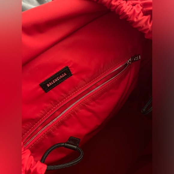 Balenciaga Leather Tote Bag in Black - Picture 11 of 14